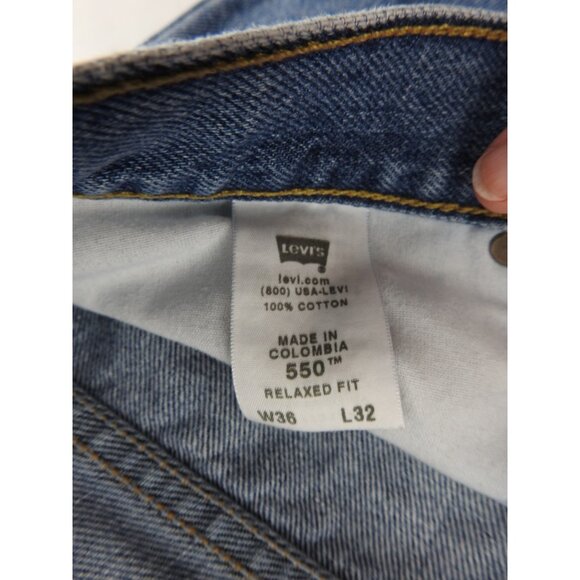 Vintage Levis 550 Relaxed Fit Jeans Mens 36x32 Medium Wash Denim Made Colombia - Picture 7 of 9